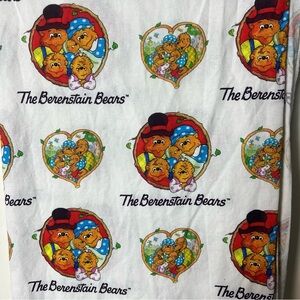 Vintage 80s Berenstain Bears Cotton Fabric 44x77 Heart Print Children’s